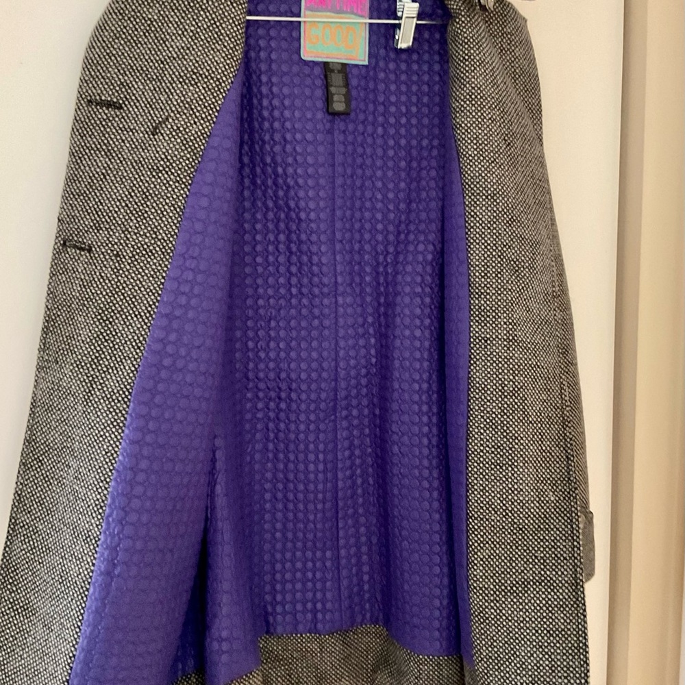 Coat - Picture 5 of 11